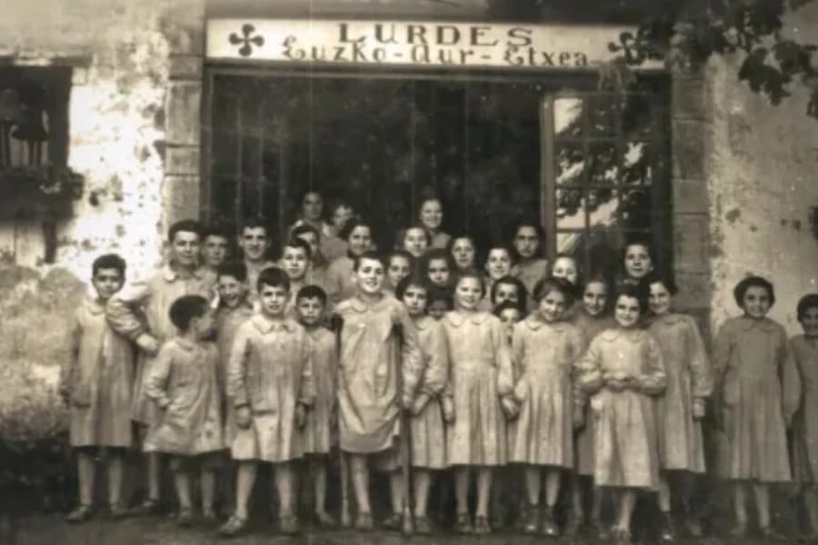 Presentación del libro 'Manuel de Ynchausti eta Lurdes Euzko Aur-Etxea kolonia. Jatsu (1937-1939)'
