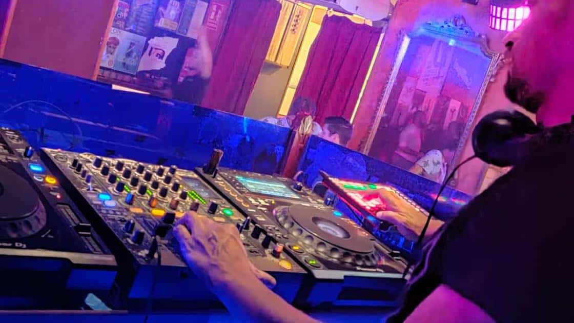 Sesiones de DJ gratis las noches de verano