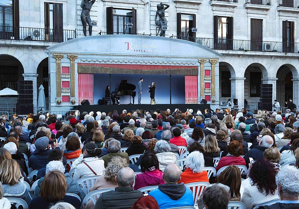 Concierto lírico de la Carroza del Teatro Real