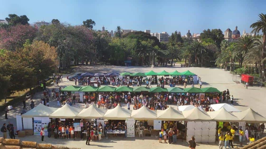 Cuarenta talleres científicos gratuitos de La Nit Europea de la Investigació