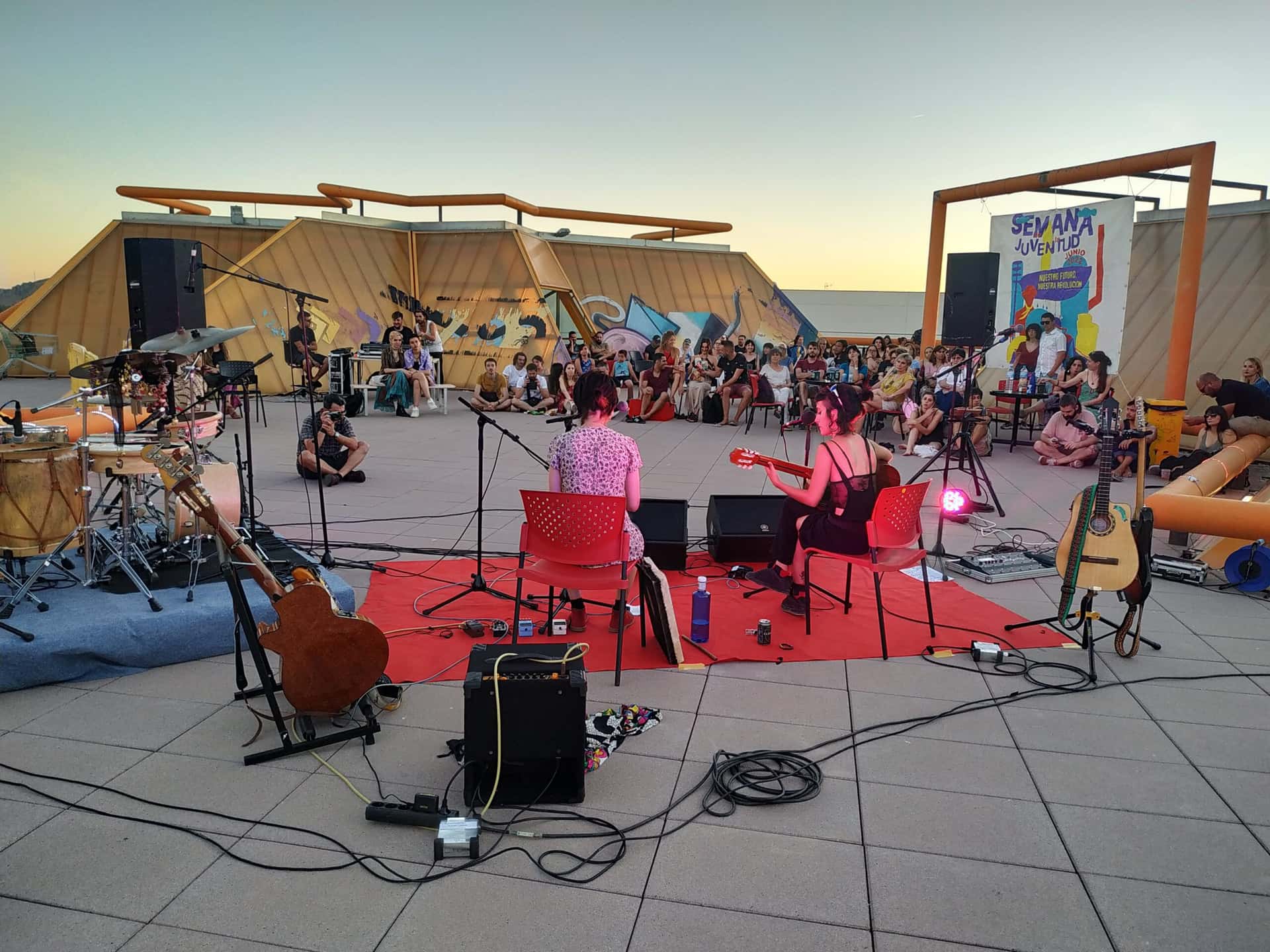 Los conciertos de La Casa+Grande: Elena María, Las Delirio