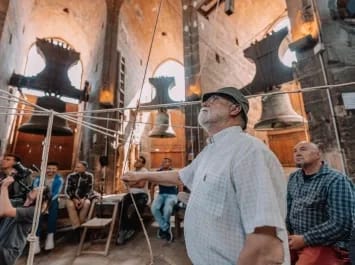 Toques tradicionales de campanas en el Micalet