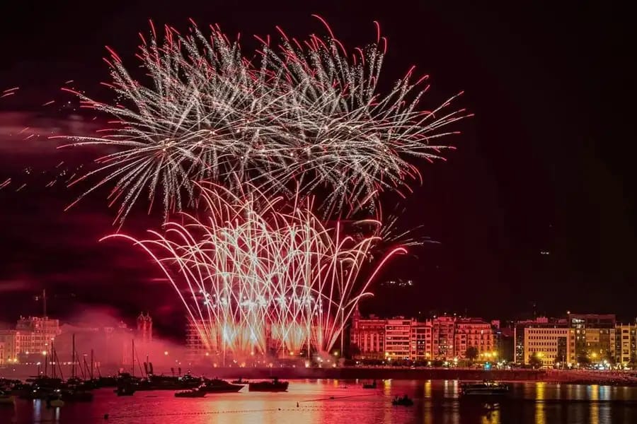 Pirotecnia Valenciana - Concurso Internacional de Fuegos Artificiales de San Sebastián