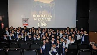 Pase exclusivo de la película 'Rondallas' para la Rondalla de Zamáns