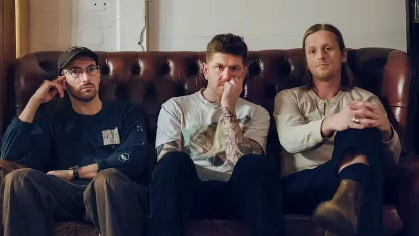 Muttering + M. Woodroe + ALY