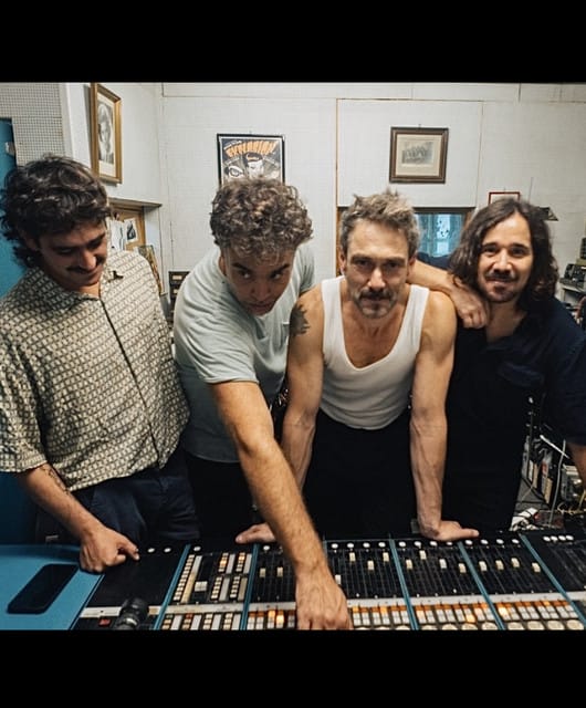 La Sonrisa de Julia en Sala Garufa