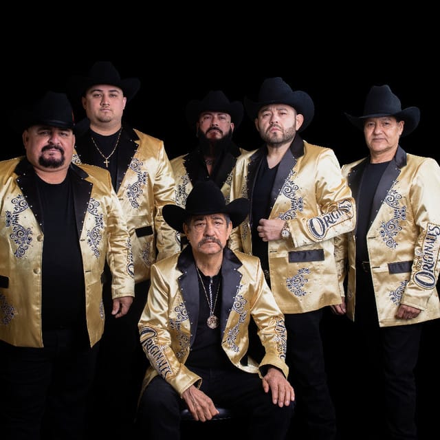 Los Gemelos, Los Ultimos de Topochico & Mas