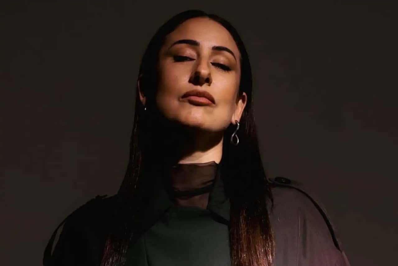 Con Sello Propio. Rosario La Tremendita - Tránsito