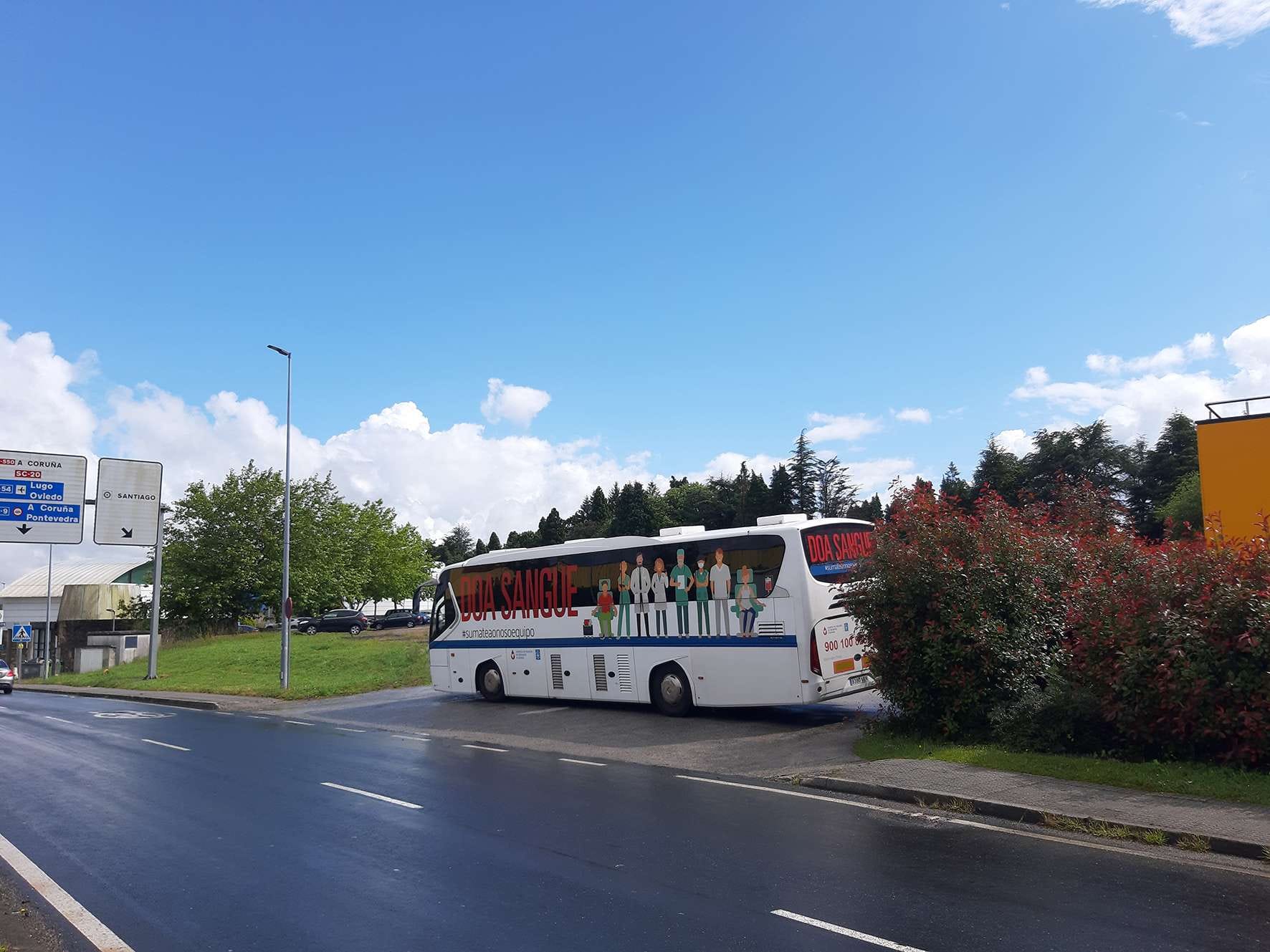 Donación de sangre en el polígono del Tambre