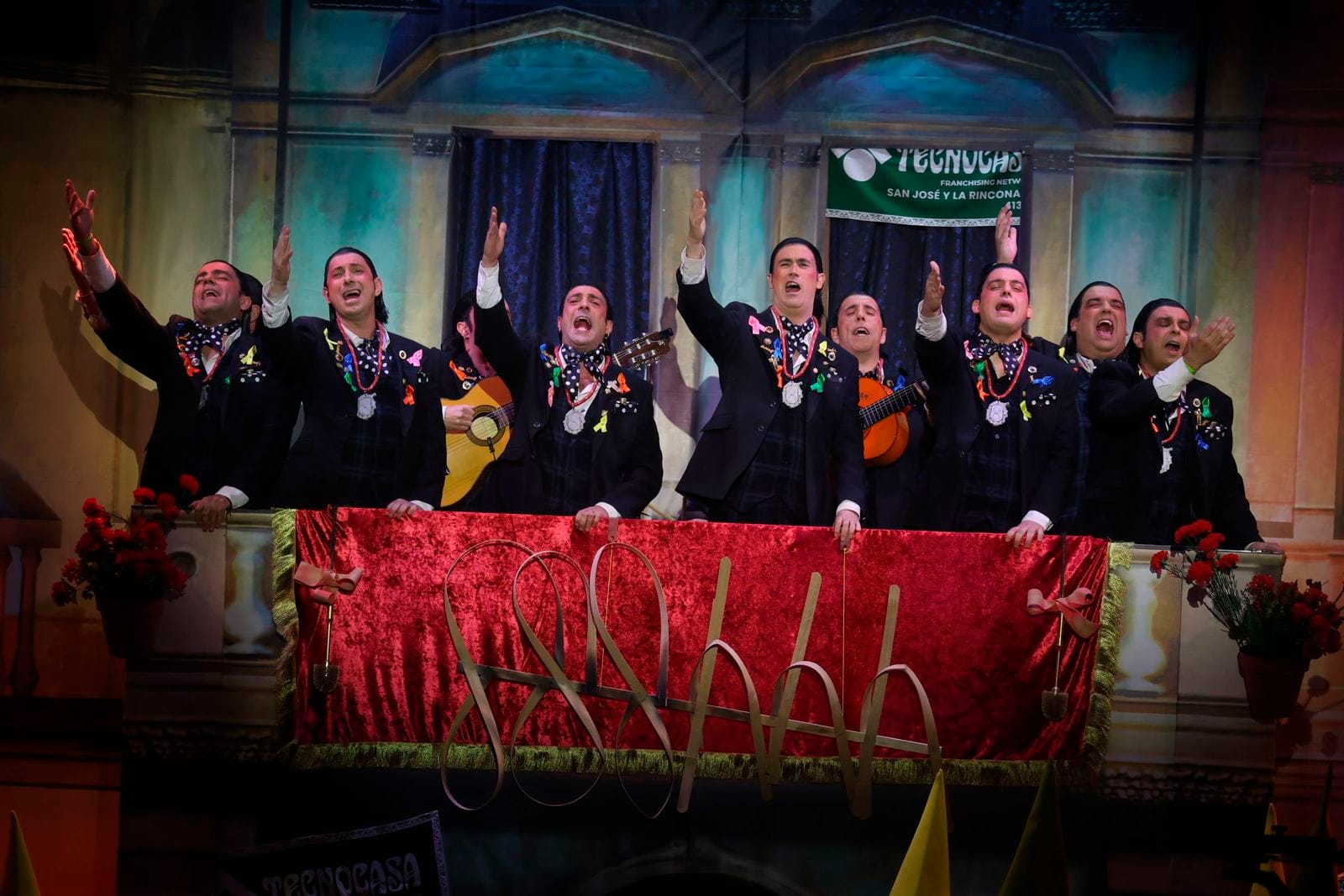 Bizcocho cuenta su triunfo en el Carnaval de Cádiz