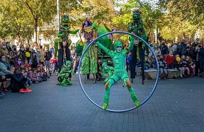 Metamorphosi - Espectacle Itinerant