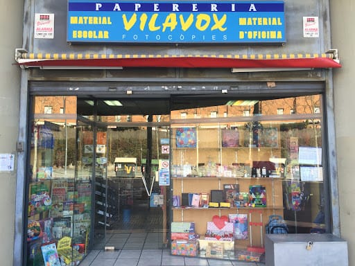 Papelería Vilavox: servicios y paquetería en Viladecans