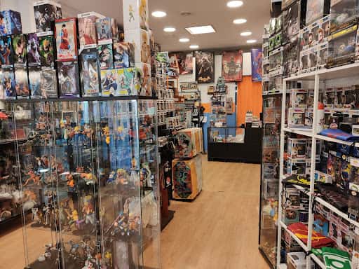 Zavers: juegos, manga y figuras en Huelva
