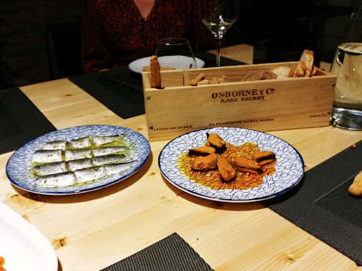 Maza & Cerón: vinoteca y barra de vinos en Murcia