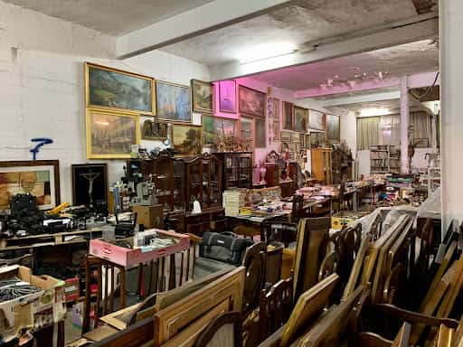 El Rincón De Atreyu: antigüedades y moda vintage en Móstoles