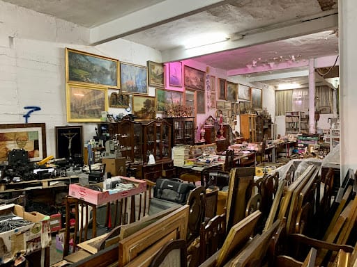El Rincón De Atreyu: antigüedades y moda vintage en Móstoles