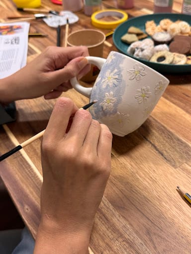 Bizcocho Studio: talleres y cursos de cerámica en Gijón