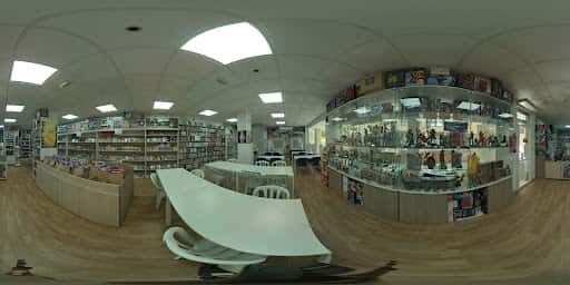 Madakiba: tienda de cómics, manga y juegos en Valdemoro