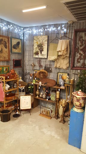 Ruby Road Vintage: muebles usados en Camp Verde