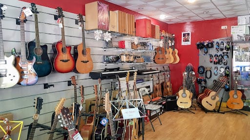 Musical Joluma: instrumentos y reparaciones en Valdemoro
