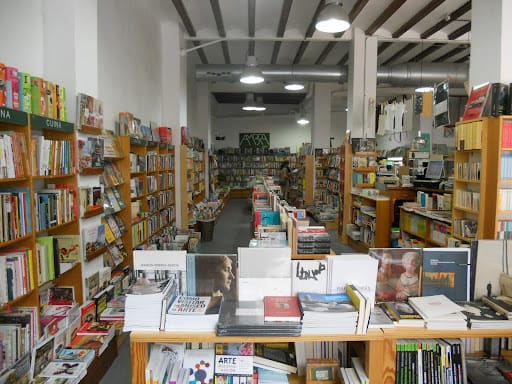 Ambra Llibres: libros y cultura en Gandia