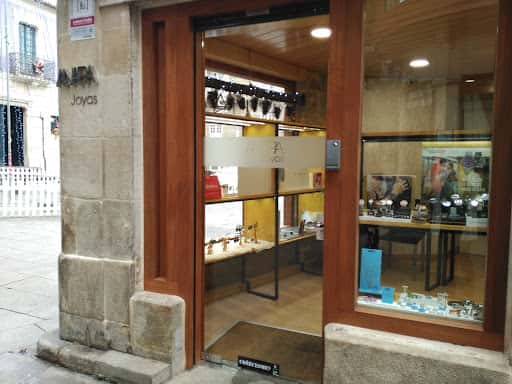 ANARA Joyas Pontevedra: diseño artesanal