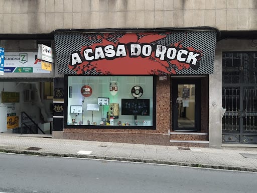 A Casa Do Rock: escuela de música y tienda en Santiago