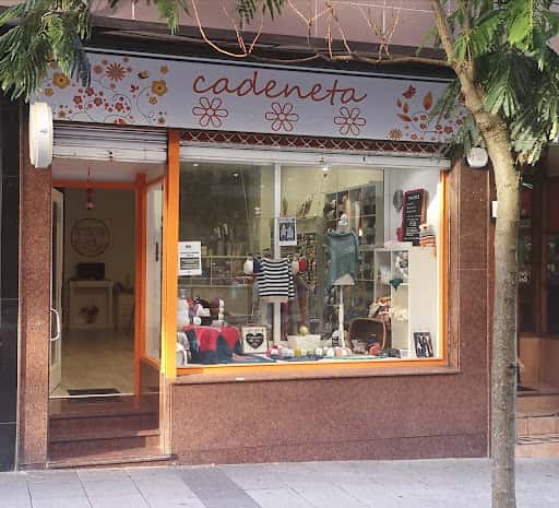 Cadeneta: lanas y talleres en Santander