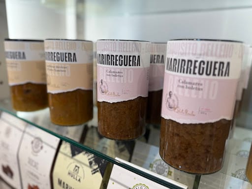 Ultramarinos La Avilesina: mantecado y productos asturianos