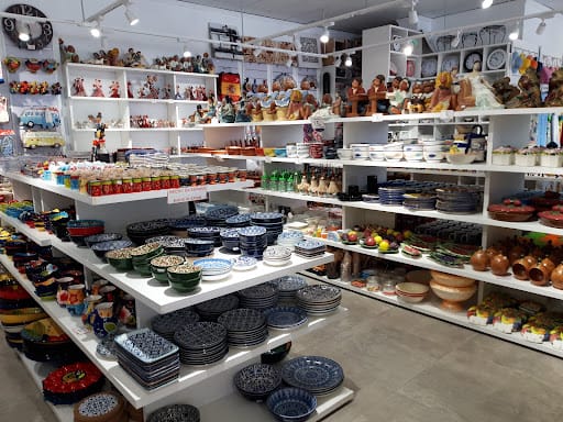 Cerámicas Lokura: souvenirs y cerámica en Torrevieja