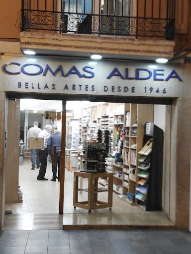 Comas Aldea Bellas Artes: reseña y horarios