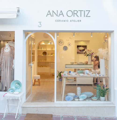 ANA ORTIZ Ceramic Atelier, cerámica en Marbella