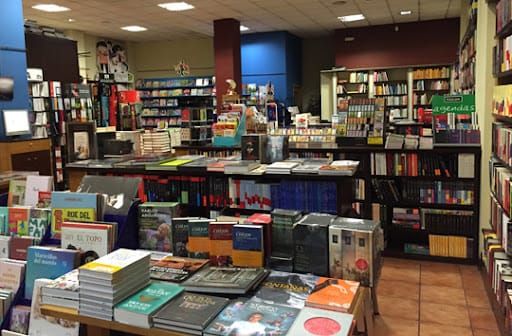 Librería Eixo en Ourense: catálogo especializado y atención