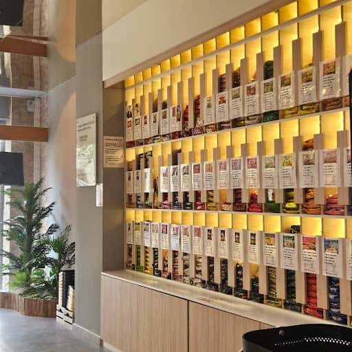 LAMEN MAGIC: tés, plantas exóticas y ramen en Getafe