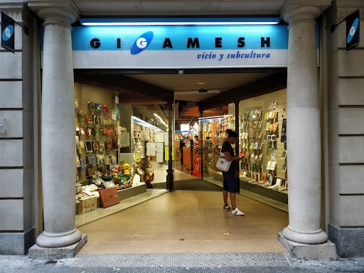 Llibreria Gigamesh: ciencia ficción y juegos en Barcelona