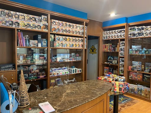 Ragnarok Games: cartas y juegos en Manresa