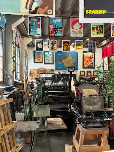 Carteles vintage en la Imprenta Nueva Balear
