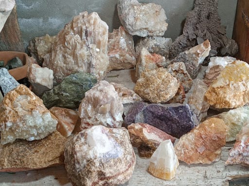 Tierra De Cristales: minerales en Quebracho Ladeado