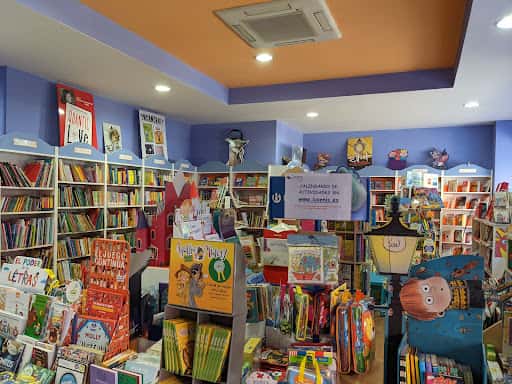 Librería Iuvenis: literatura infantil y juvenil en Torrejón