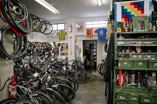 Ciclofactoría: bicicletas con reparación y restauración