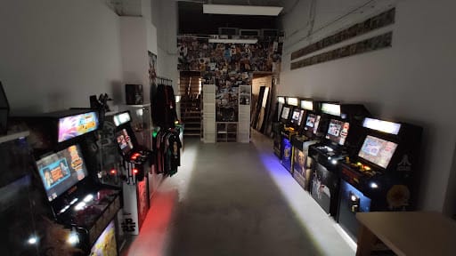 Máquinas arcade a medida en Alicante con ARCADES RETROAL