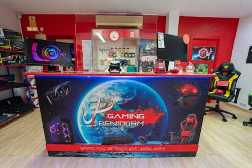 Up! Gaming Benidorm: informática y reparaciones