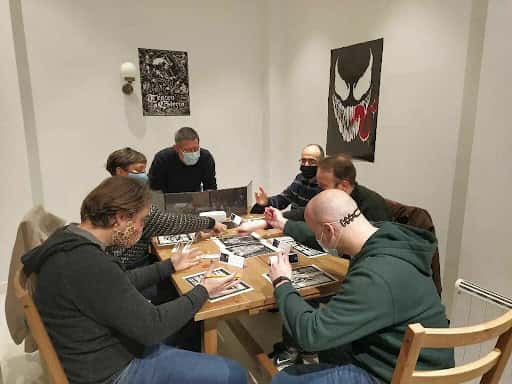 EBLA Liburudenda: cómics, rol y juegos de mesa en Egia