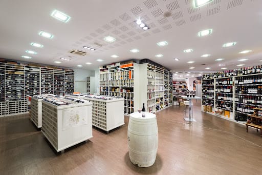 Vinoteca Mendibil: vinos y conservas gourmet en Irún