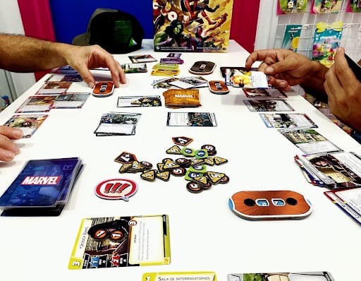 Click and Play: juegos de mesa y coleccionismo en Estepona