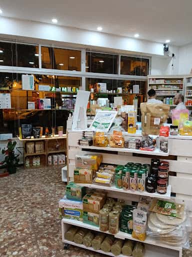 Herbolario Romero en Flor en Huelva: tés y pan artesanal