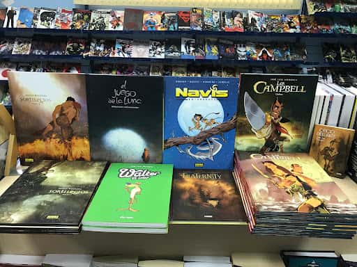 Más que cómics: manga, juegos y cartas en Lorca