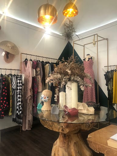 Maura Revuelta: alta costura y moda a medida en Cádiz