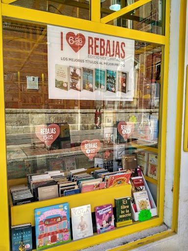 Librería Amarilla: libros, papelería y manga en Palencia