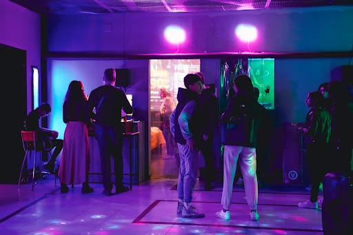 CiberPunk Gaming Center: qué ofrece y cuánto cuesta